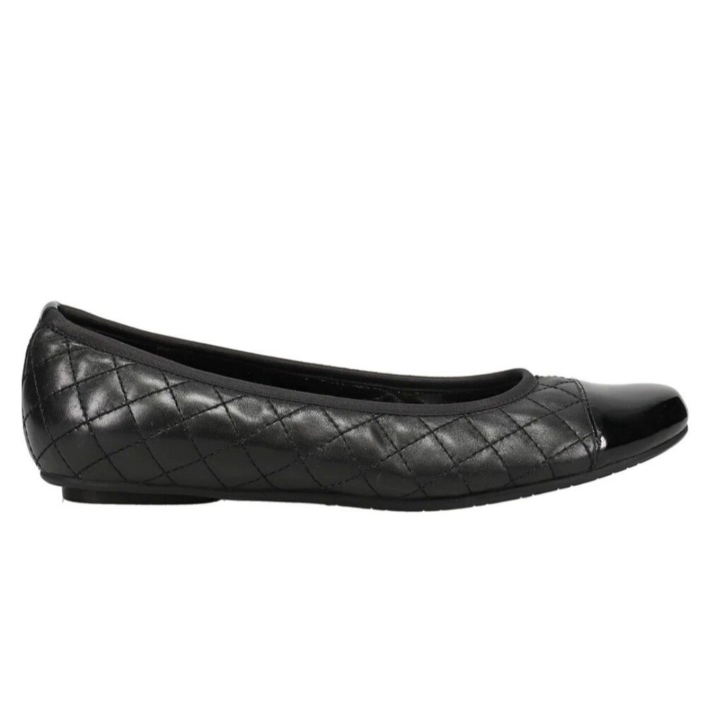 Stuart Weitzman Womens Ballet Flats Black Leather Quilted Patent Cap Toe Sz 10 W